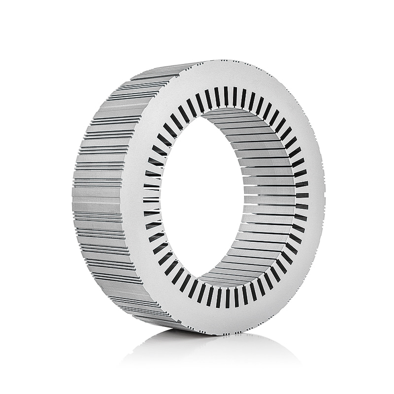 Nowy stojan i rdzeń wirnika silnika z napędem energetycznym